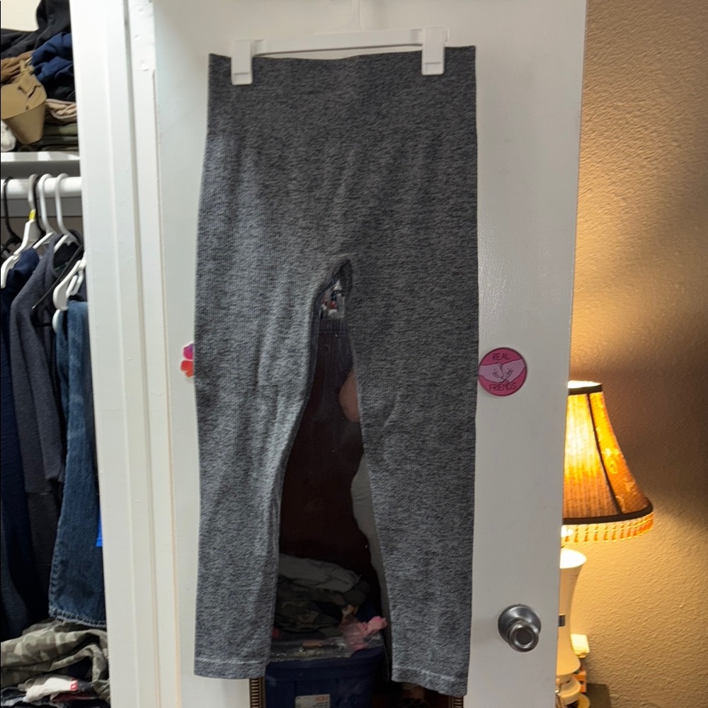 Gray Ribbed Leggings for ladies